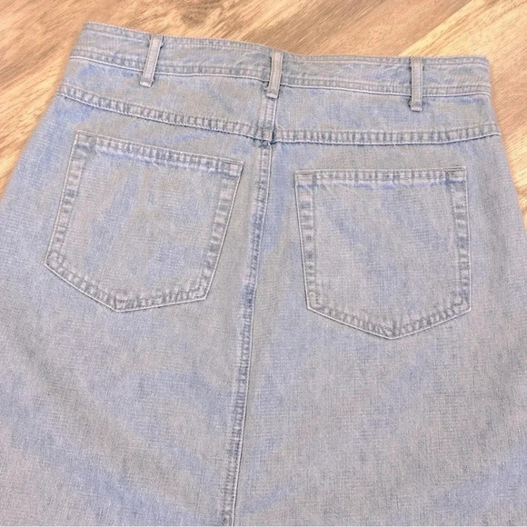 Caslon Light Wash 100% Cotton Denim Pocketed A-Line Midi Skirt / Women’s Size 4 - Picture 4 of 7